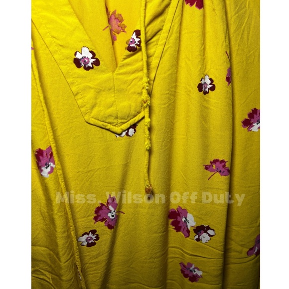 Old Navy Sleeveless Dress - Picture 3 of 4